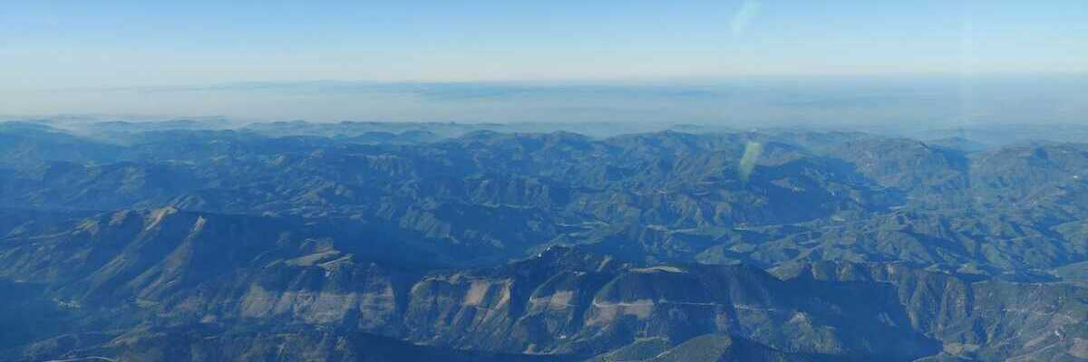 Verortung via Georeferenzierung der Kamera: Aufgenommen in der Nähe von Altenberg an der Rax, Österreich in 4200 Meter